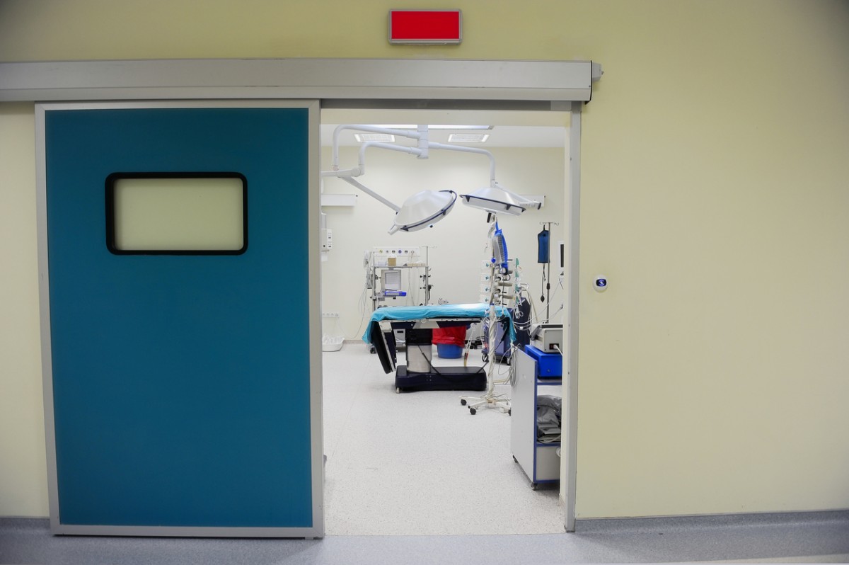 operating room doors